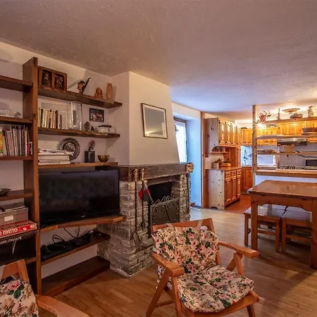 L'atelier Du Temps - Genzianella Apartment Courmayeur