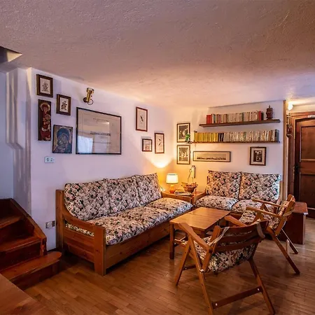 Apartment L'atelier Du Temps - Genzianella Courmayeur